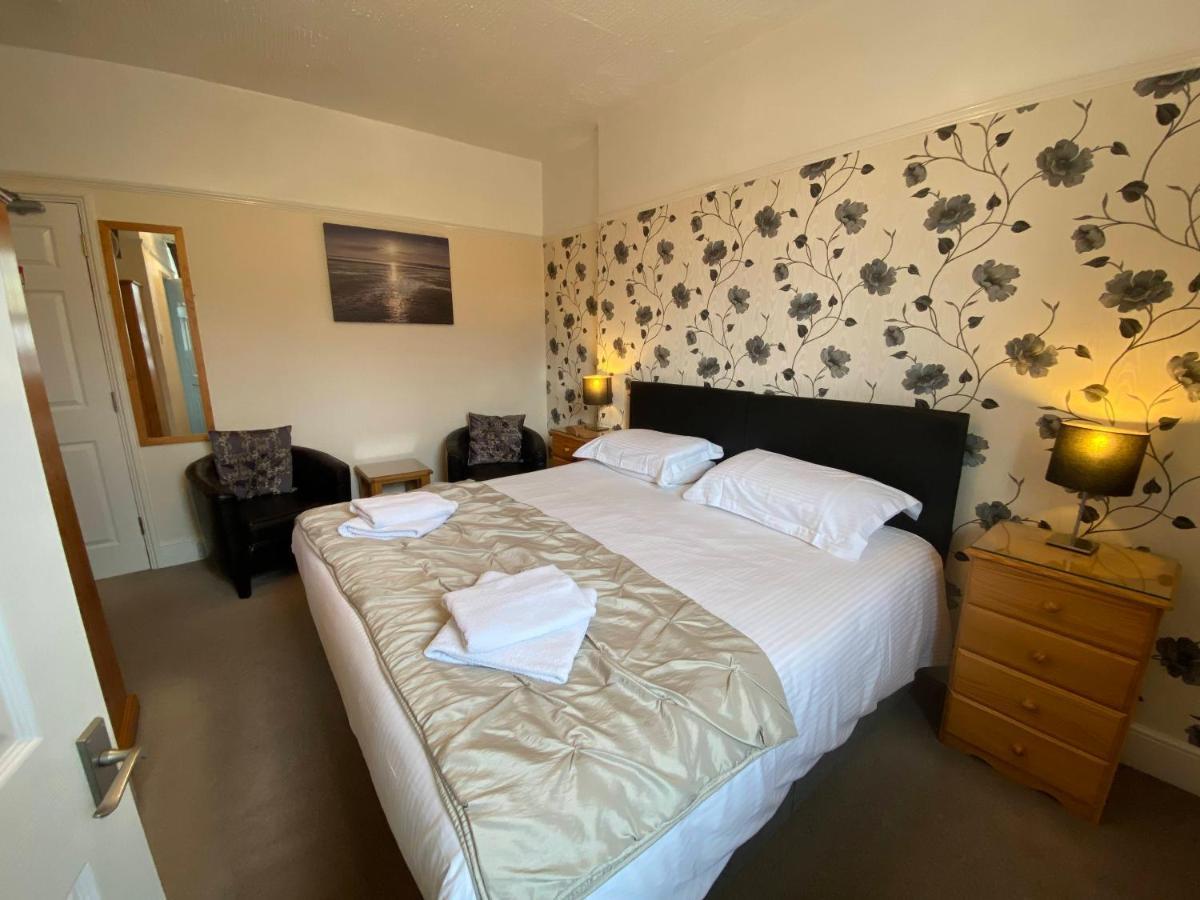 Paignton Court Bed and Breakfast Buitenkant foto